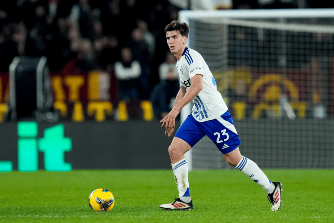 性变得尤为 性变得尤为