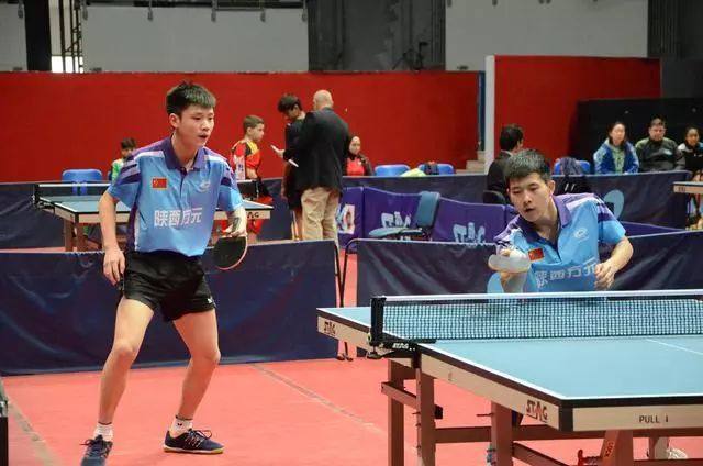 加强中场控 加强中场控