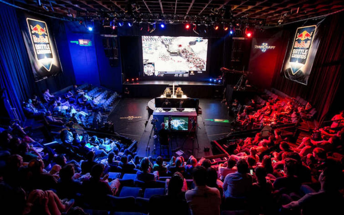 相比之下 相比之下